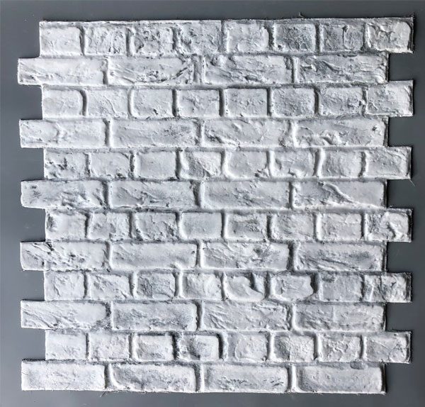 White on grey product, BrickingIT